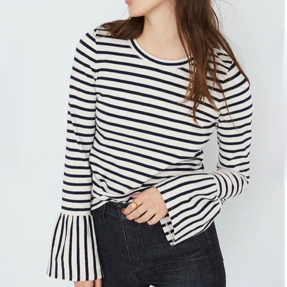 Madewell Women's Top Size XS Ivory& Black Stripe Bell Sleeve - Picture 2 of 7
